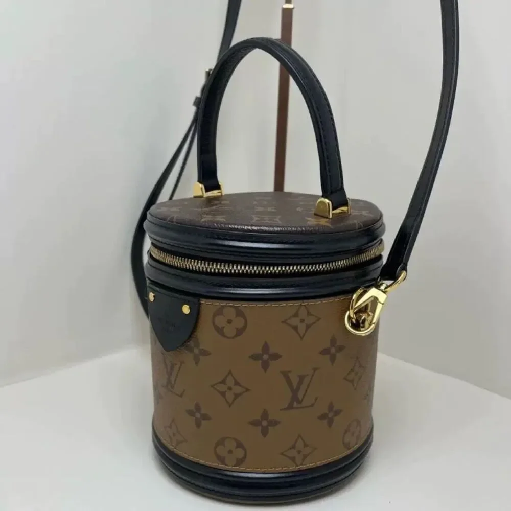 Louis Vuitton Women Pre-Loved Bag Very Good Condition
